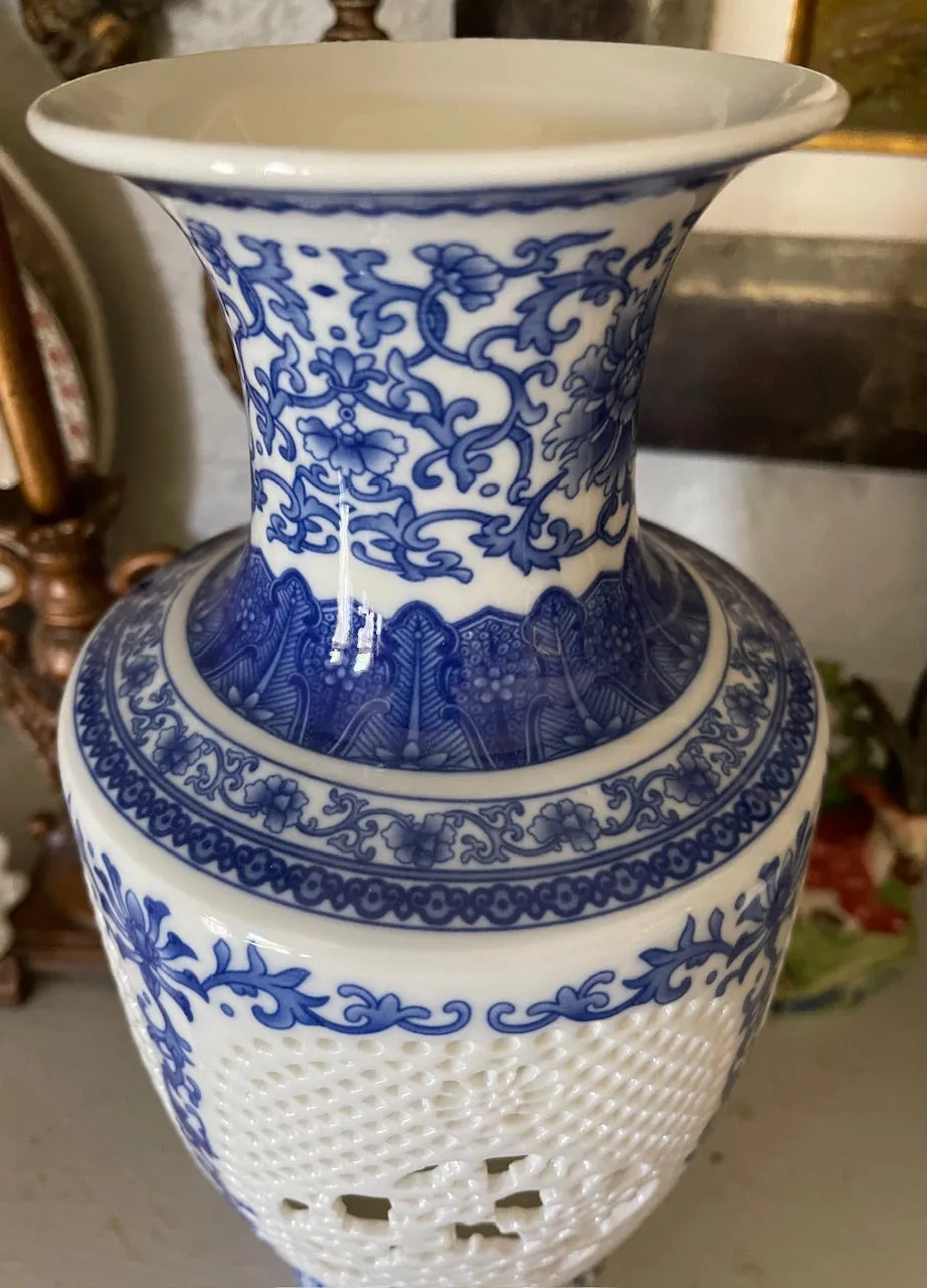 11" Blue & White Garniture Open Filigree Fretwork Chinoiserie Prunus Vase