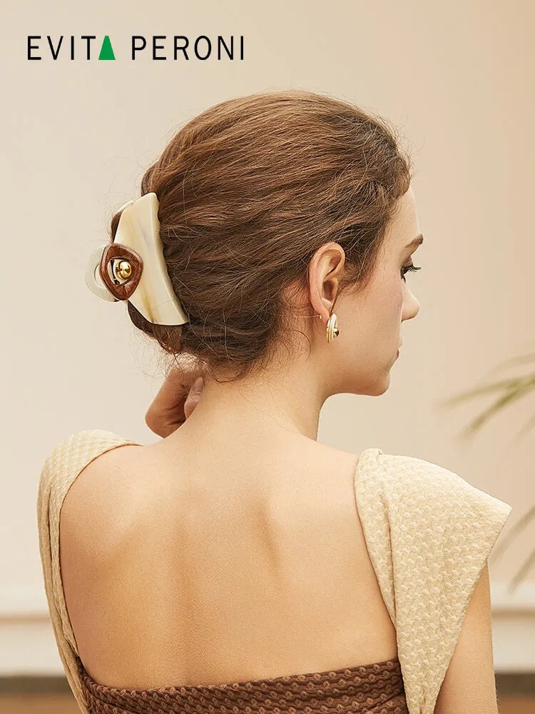 Aditi Large Hair Claw