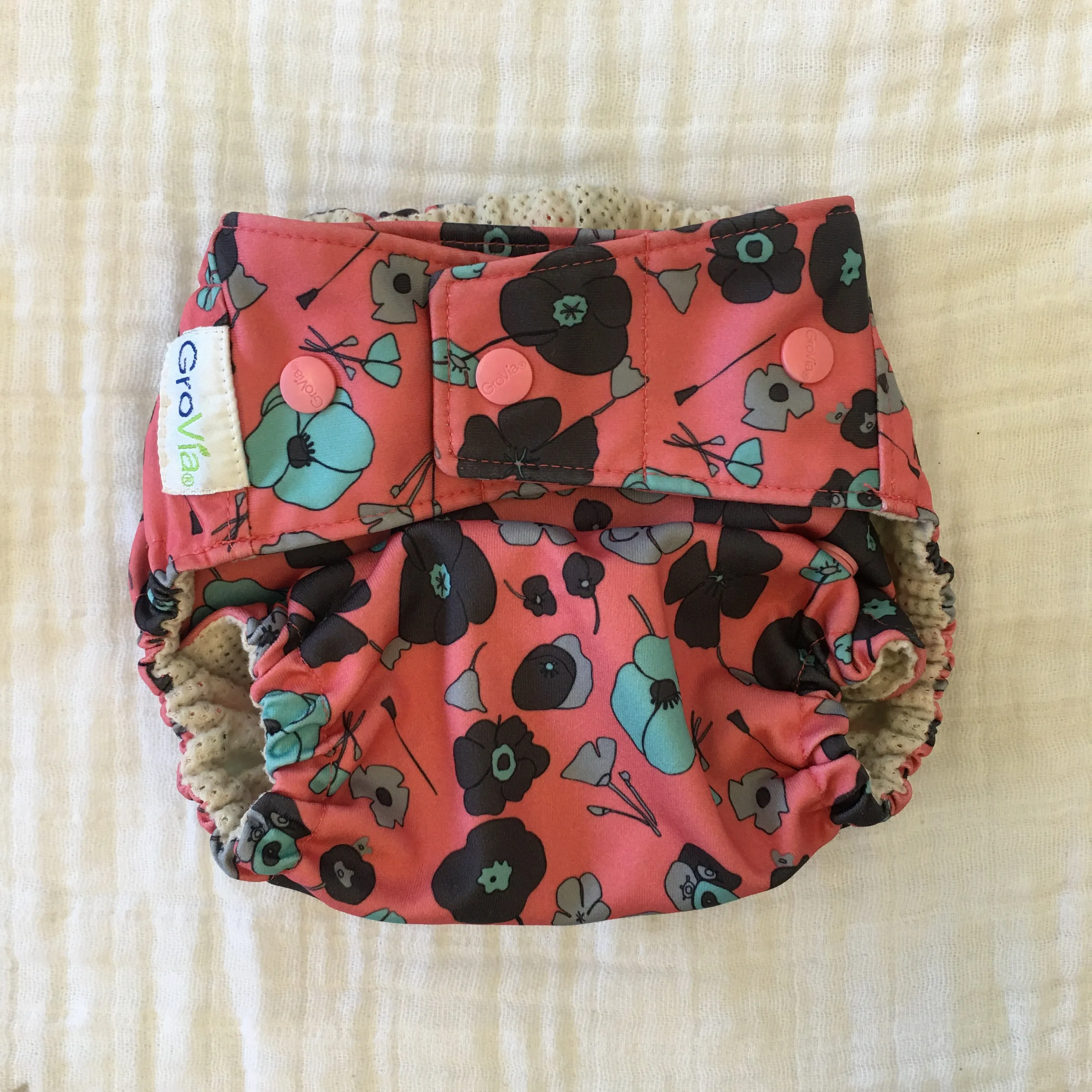 AL GroVia Hybrid Shell - Snaps - Poppy (GUC)