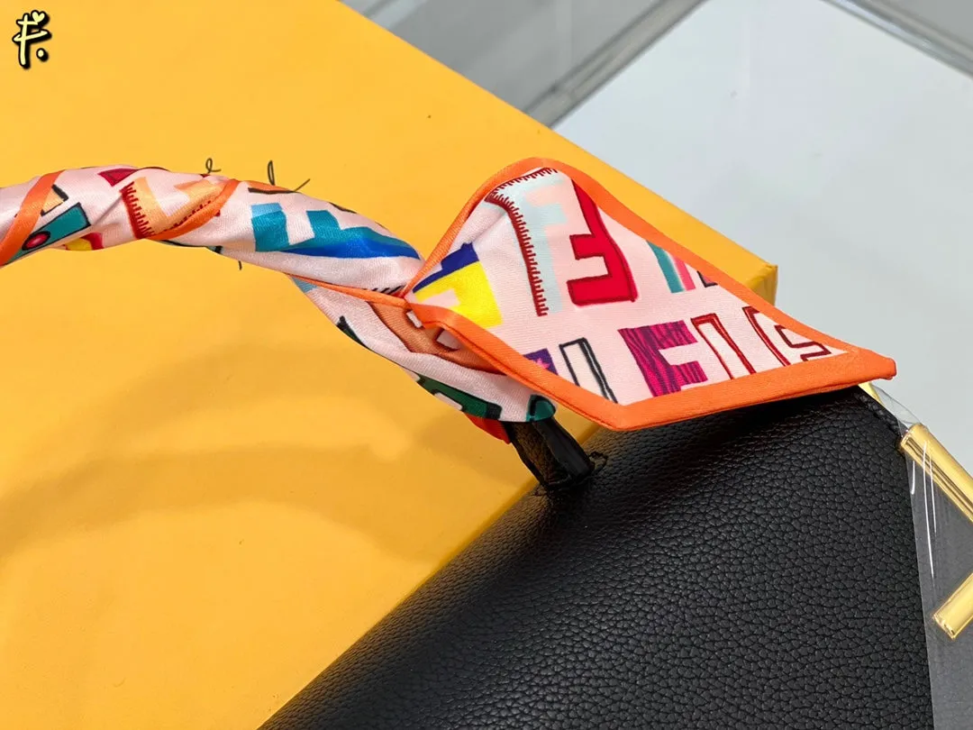 EN   Designer bags by Fendi 246