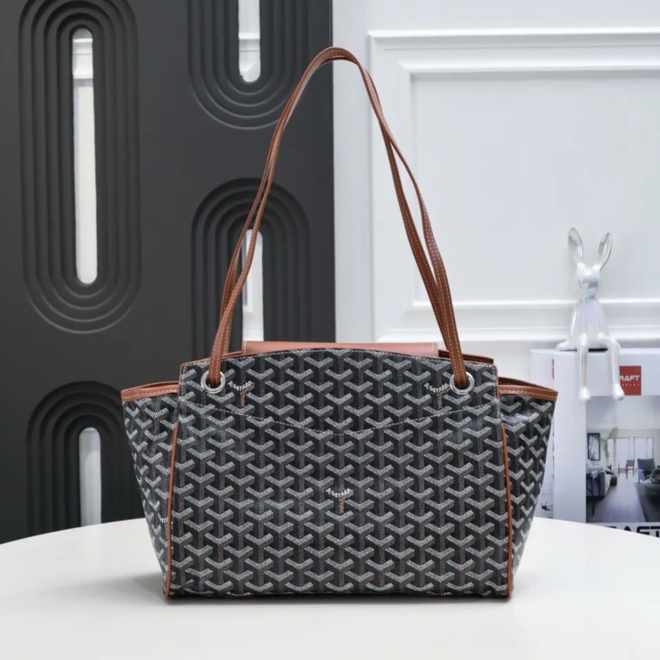 GY053 Rouette Souple Bag / 12.2x9.1x5.5inch