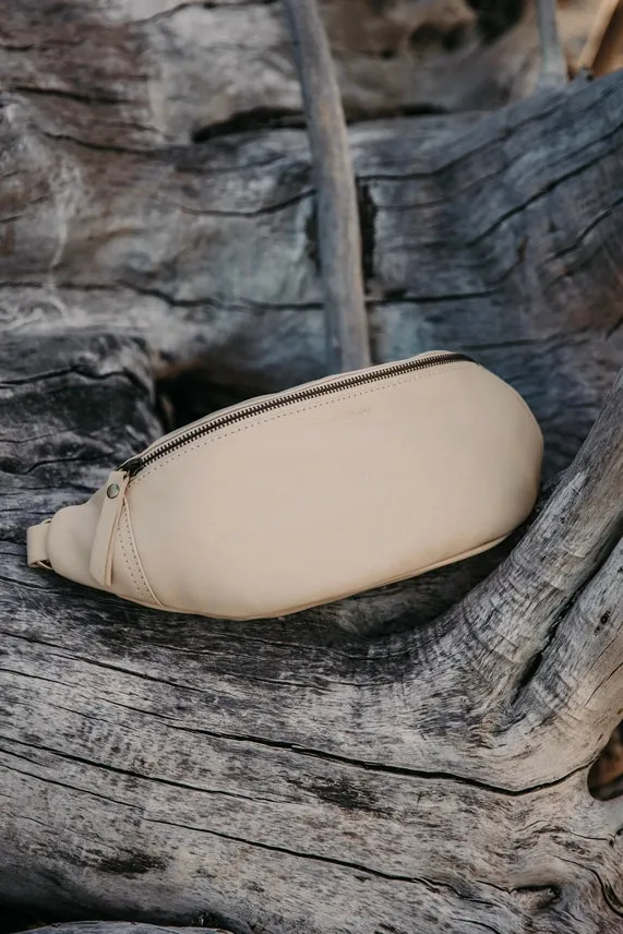 Indie Large Essential Sling Bag
