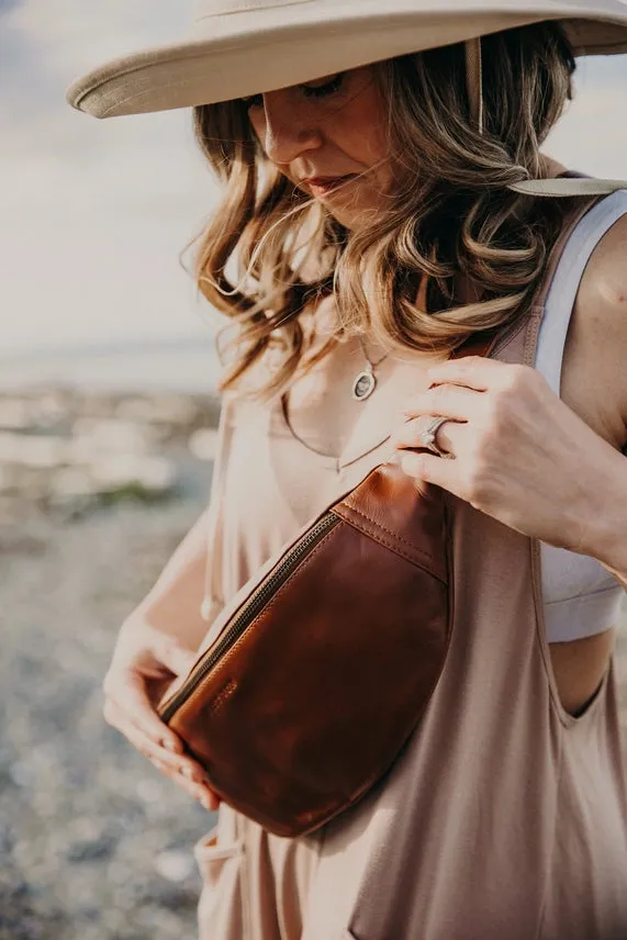 Indie Large Essential Sling Bag