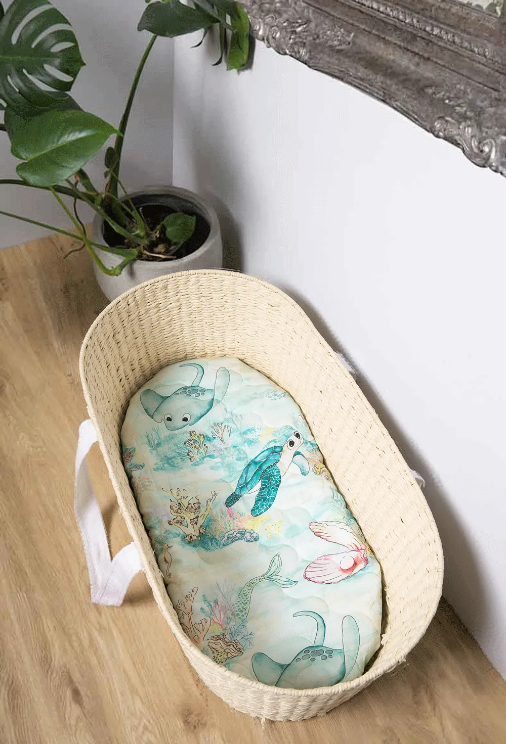 Lady Elliot Island Baby Cot Sheet Expect-A-Spill Sheets
