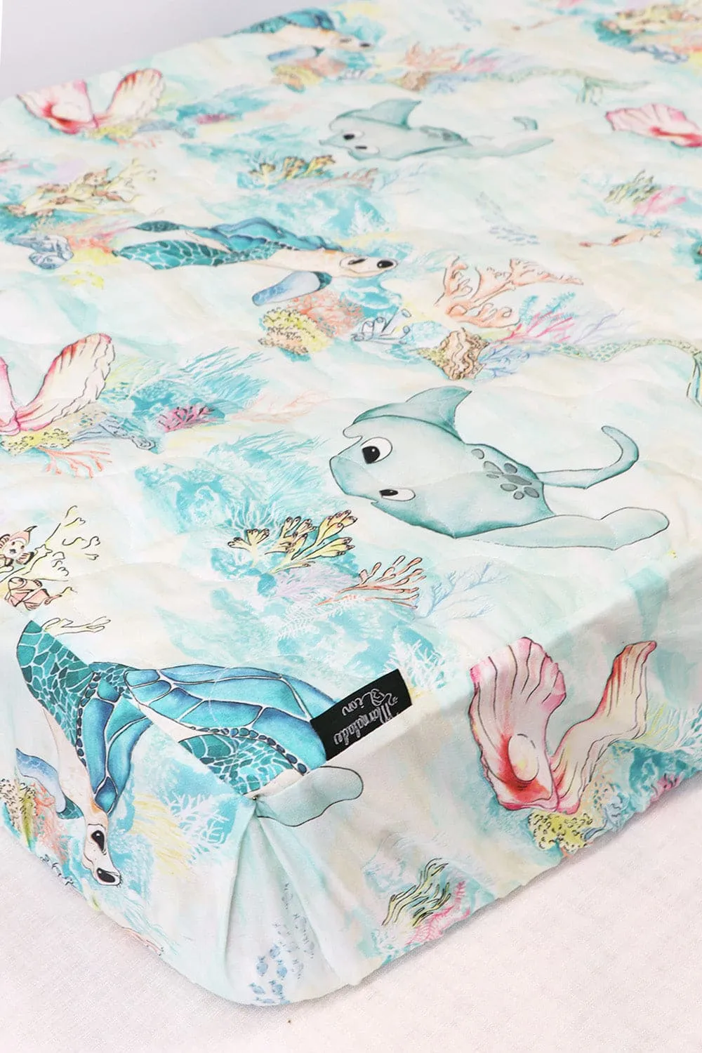Lady Elliot Island Baby Cot Sheet Expect-A-Spill Sheets