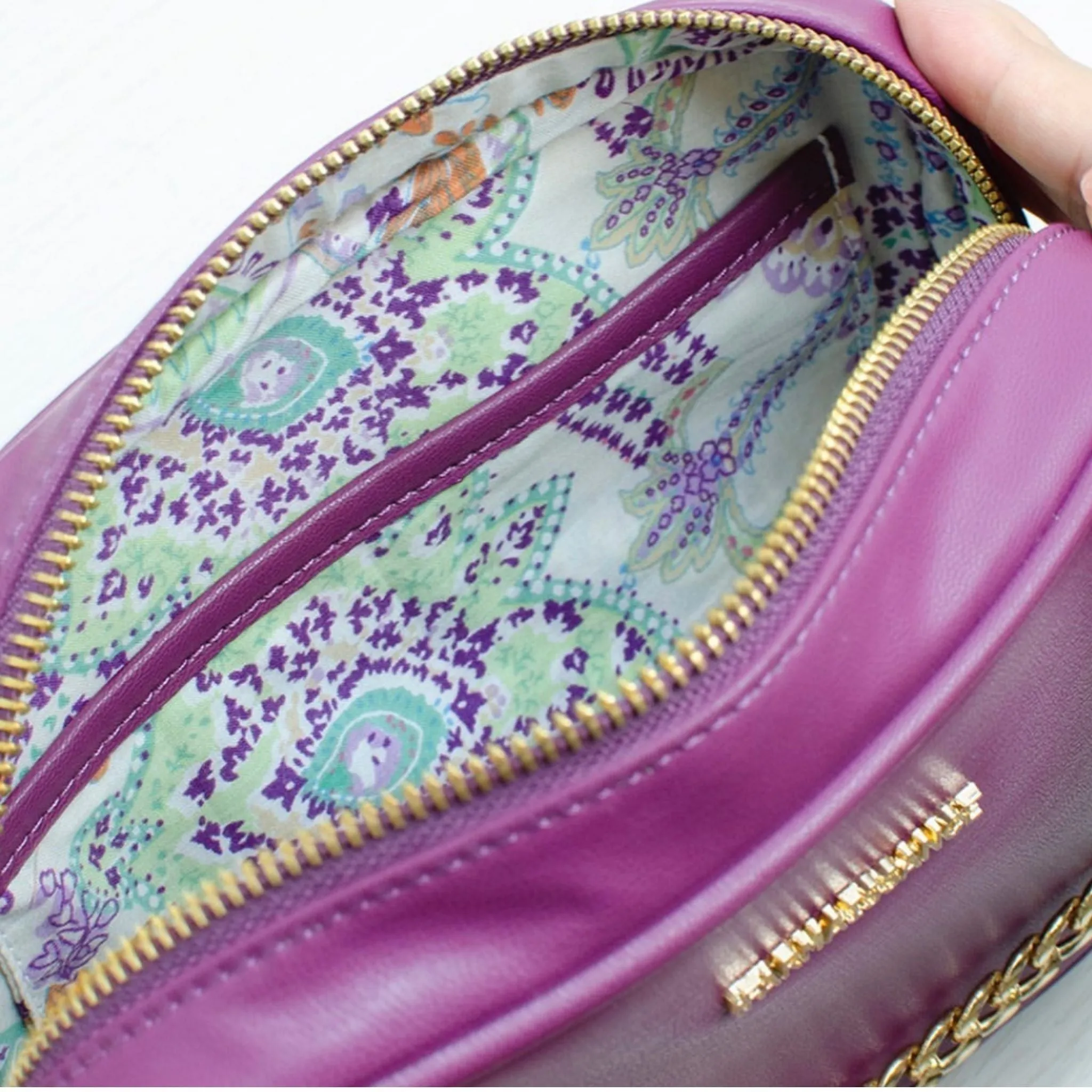 Melinda Camera Bag ⎮ Apple Leather