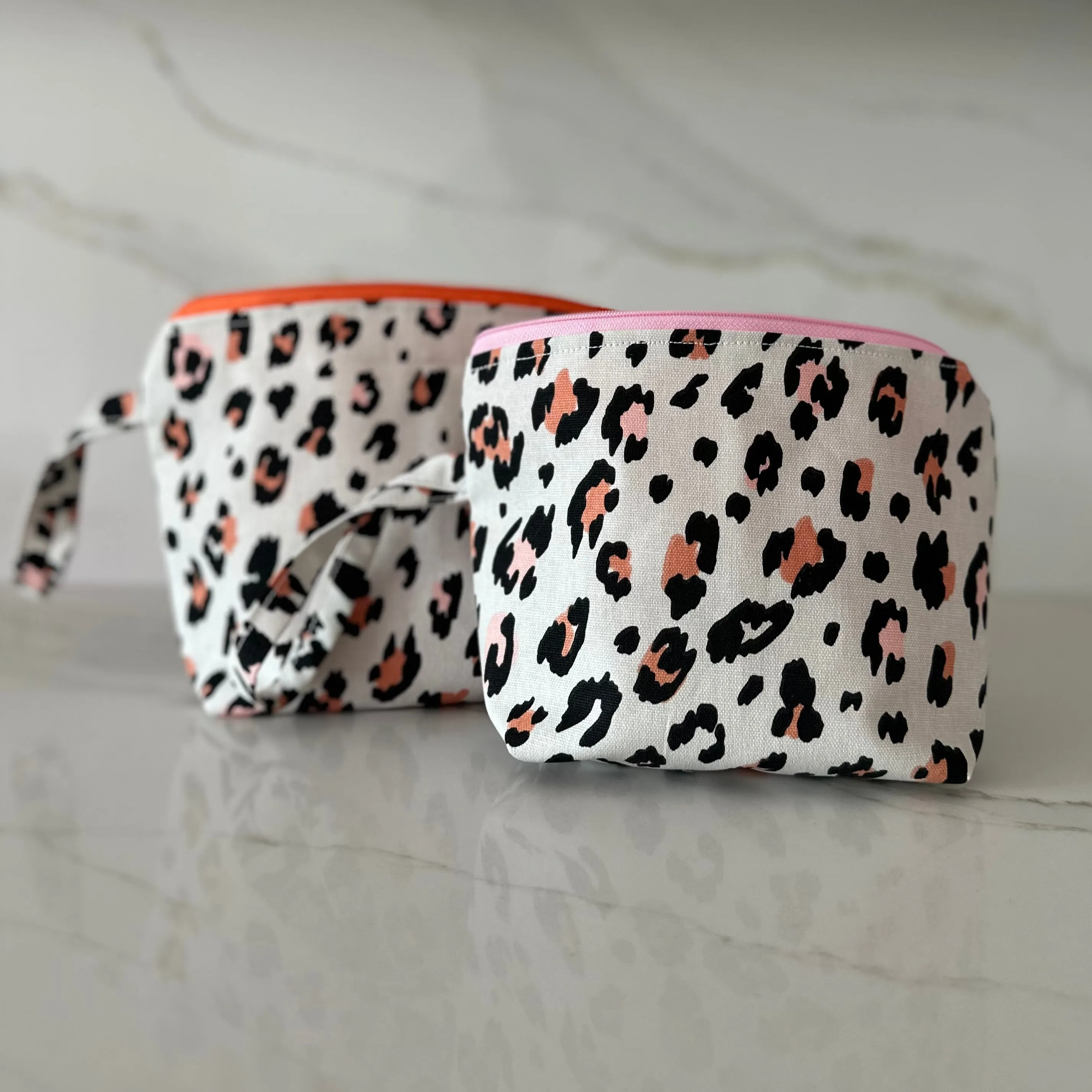 Neon Cheetah Medium Zipper Bag