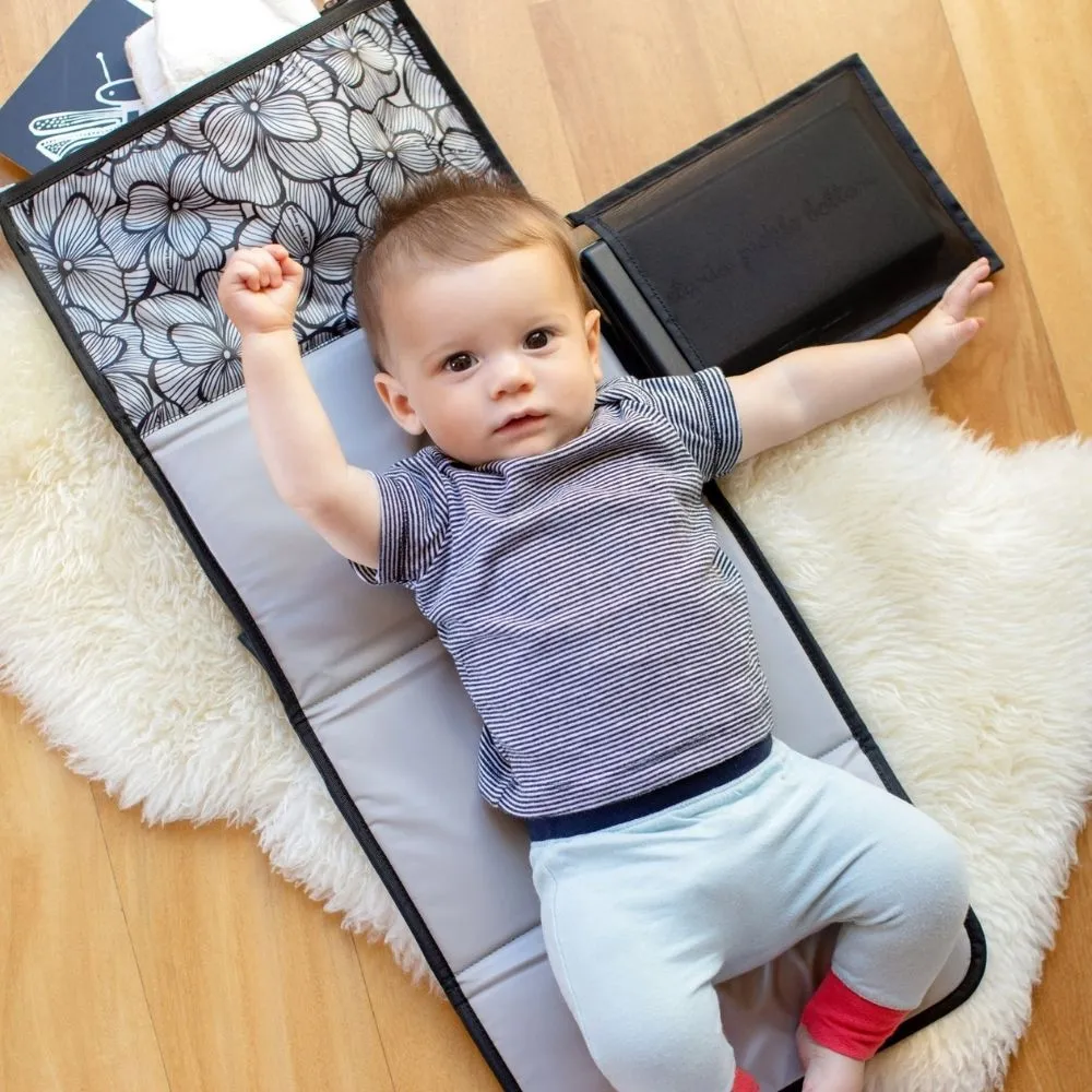 Petunia Pickle Bottom Nimble Diaper Clutch   Changer