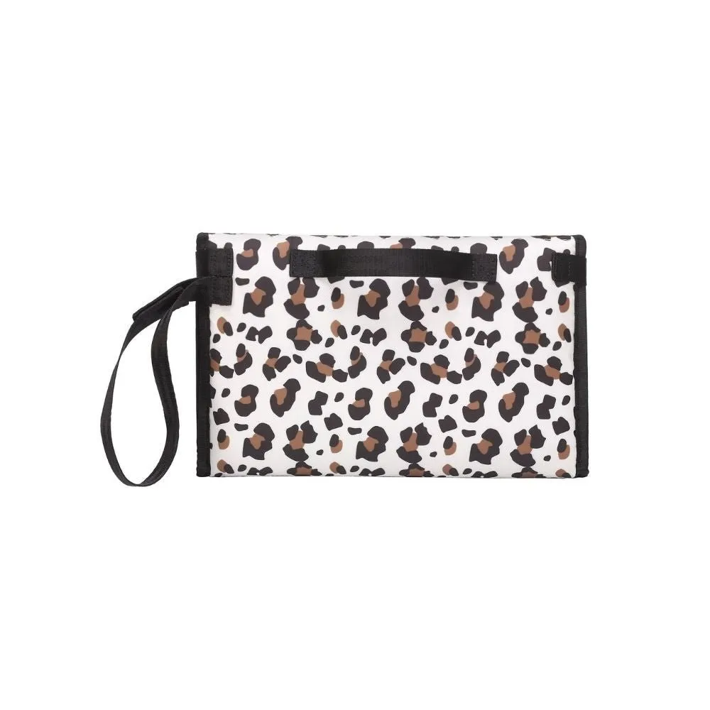Petunia Pickle Bottom Nimble Diaper Clutch   Changer